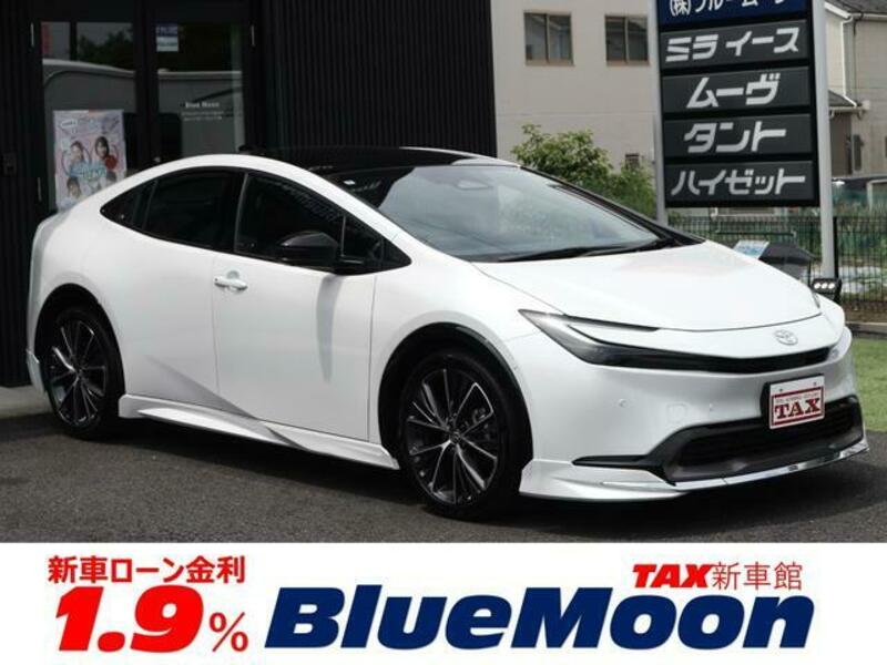 TOYOTA PRIUS