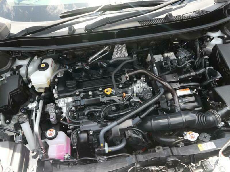 YARIS CROSS