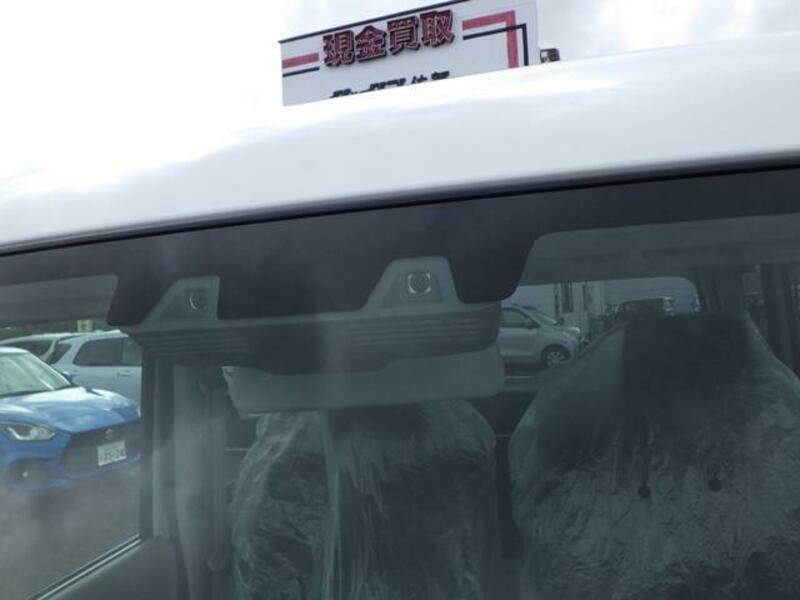 CLIPPER VAN