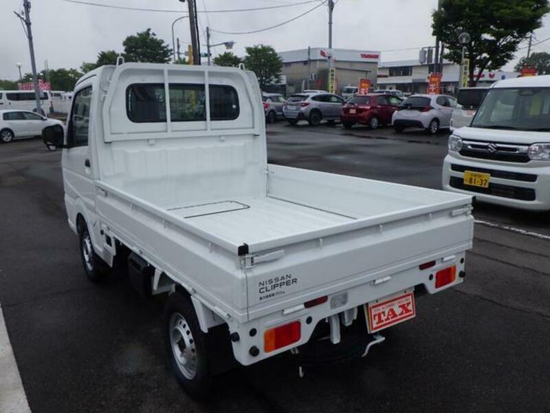 CLIPPER TRUCK