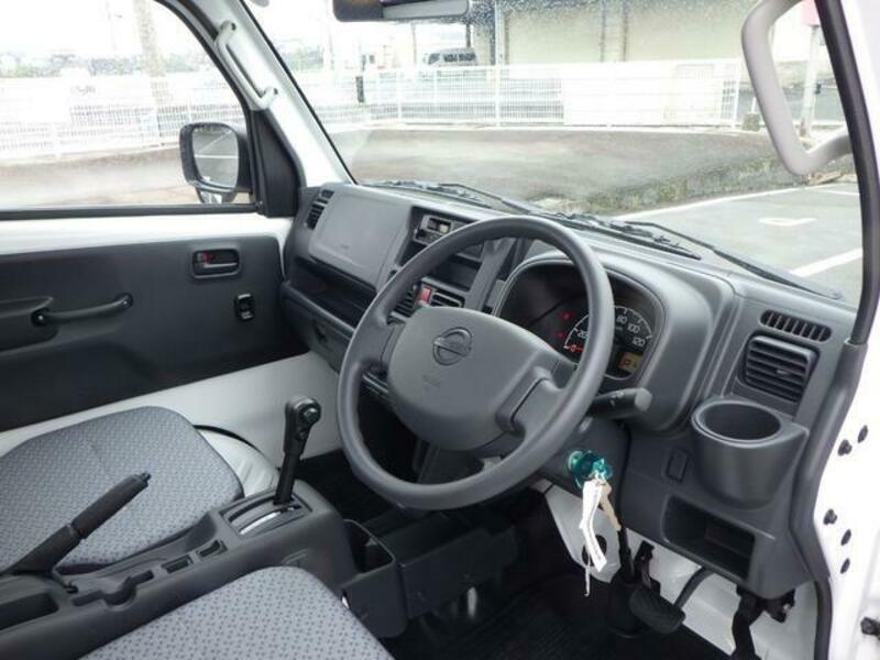 CLIPPER TRUCK