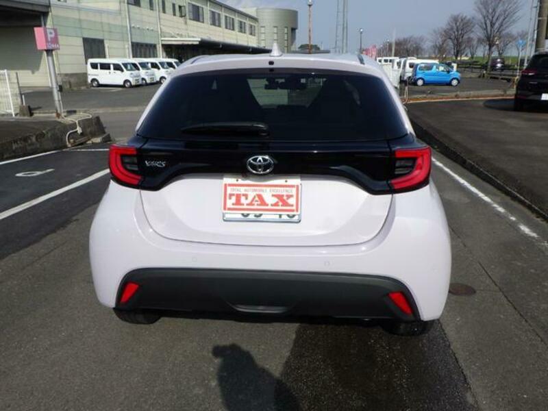 YARIS