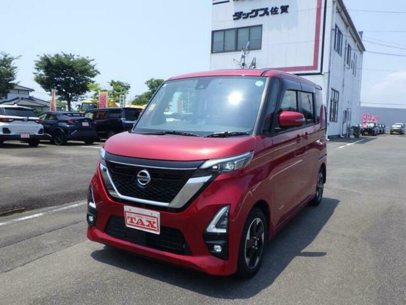 NISSAN ROOX
