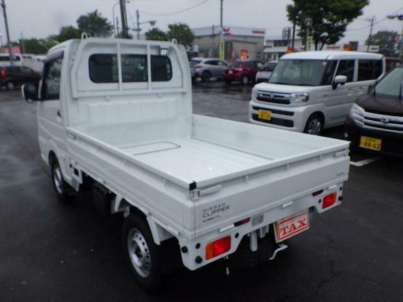 CLIPPER TRUCK