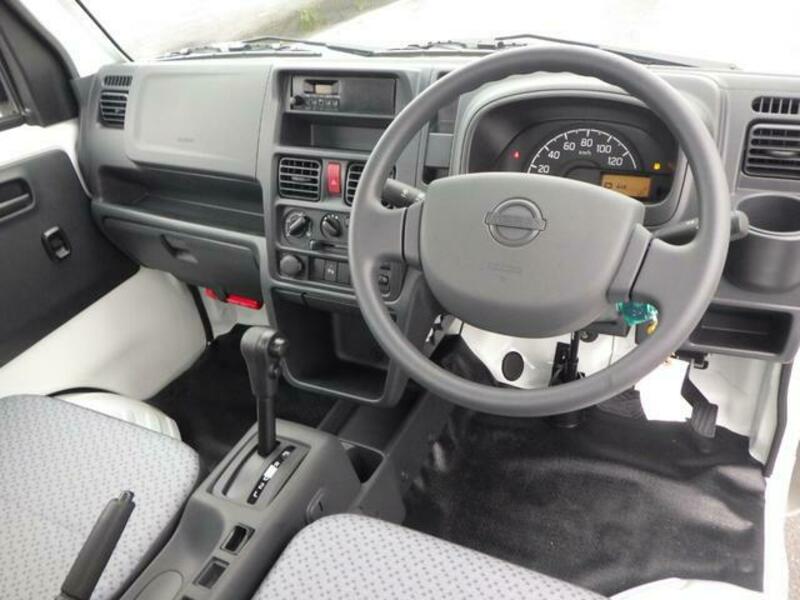 CLIPPER TRUCK