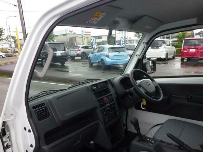 CLIPPER TRUCK