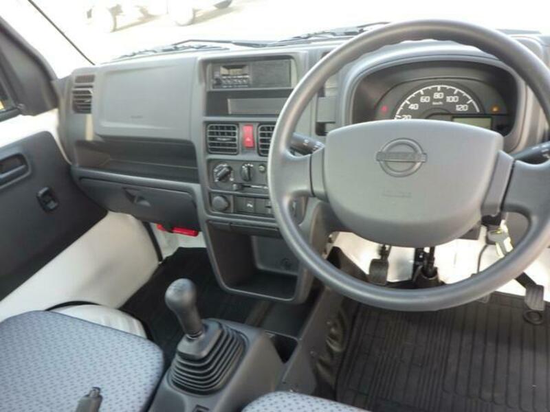 CLIPPER TRUCK