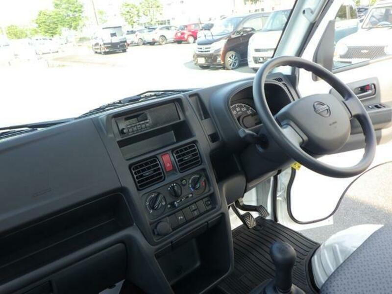 CLIPPER TRUCK