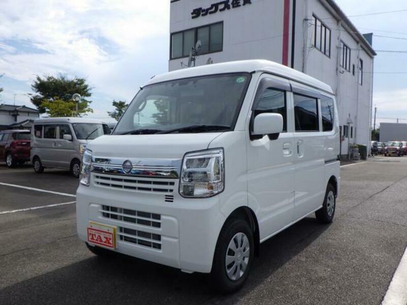 NISSAN CLIPPER VAN