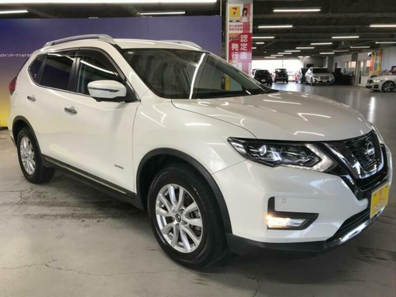 X-TRAIL
