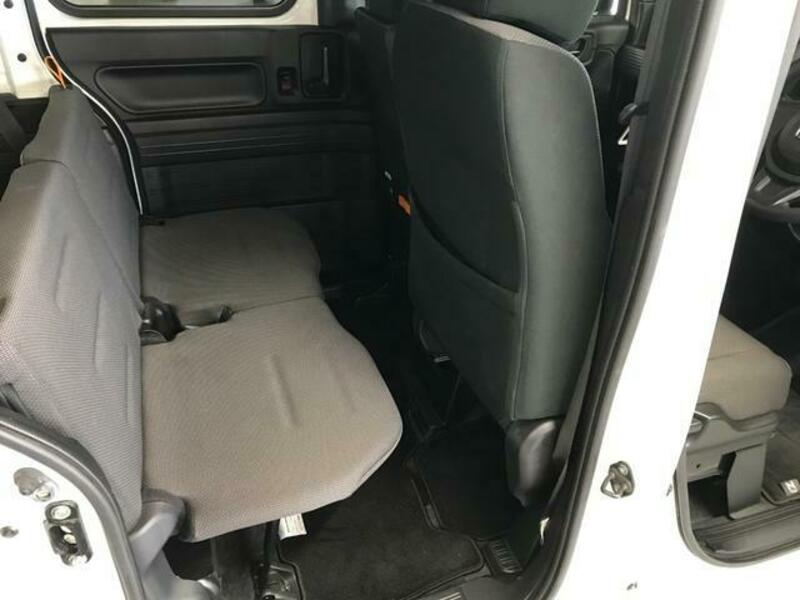 N-VAN