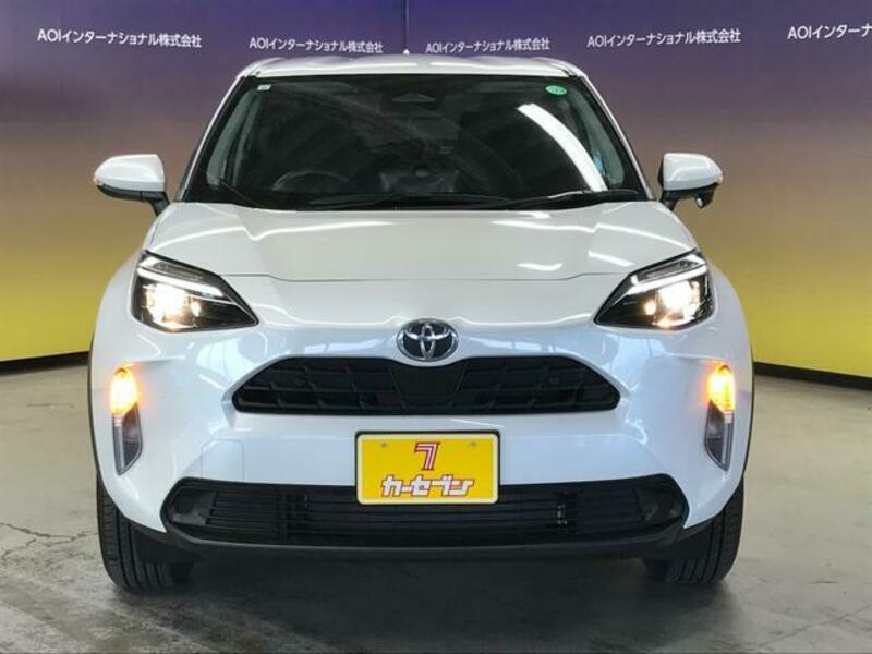 YARIS CROSS