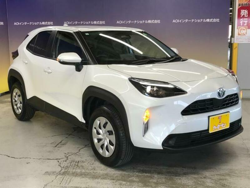 YARIS CROSS