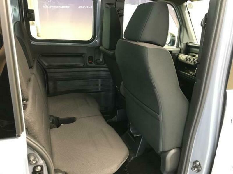 N-VAN