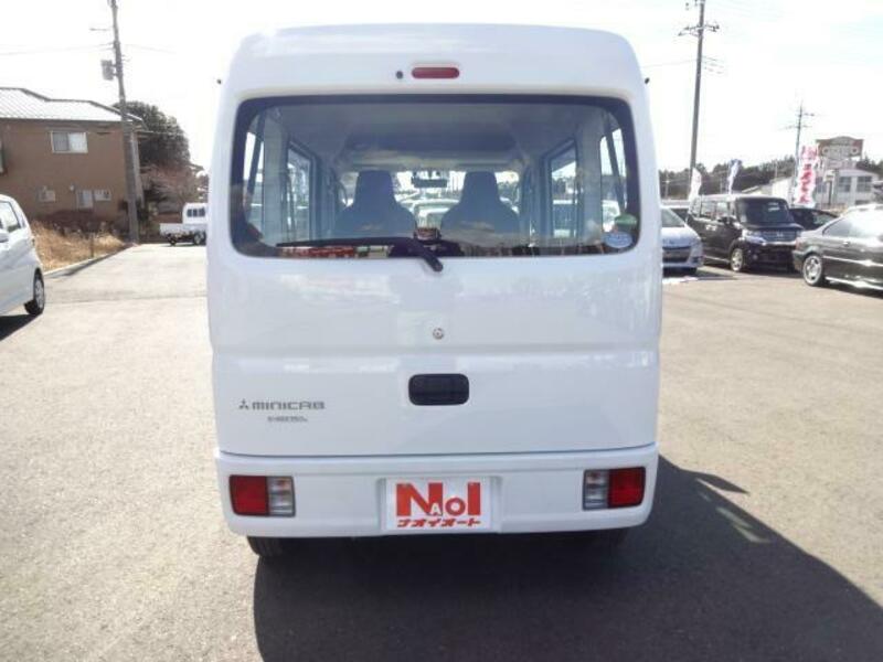MINICAB VAN