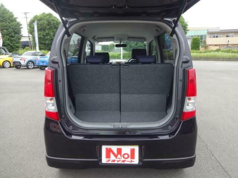 WAGON R