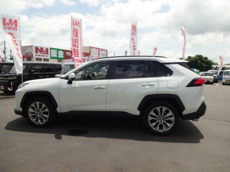 RAV4