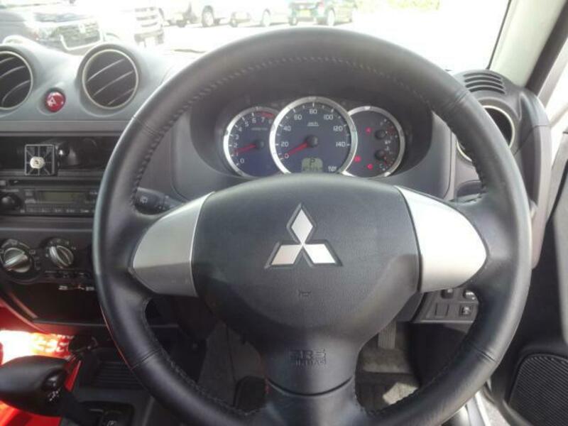 PAJERO MINI