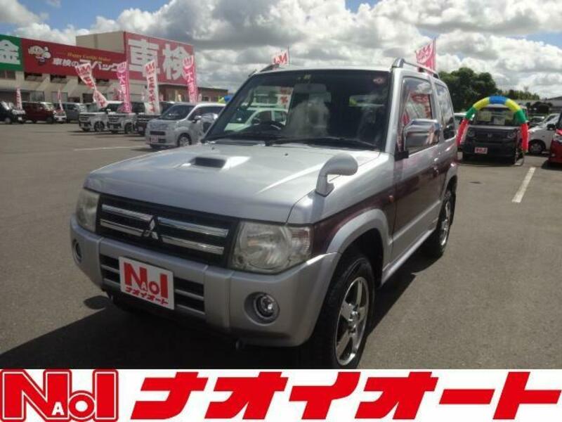MITSUBISHI PAJERO MINI