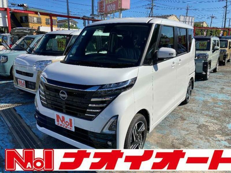 NISSAN ROOX