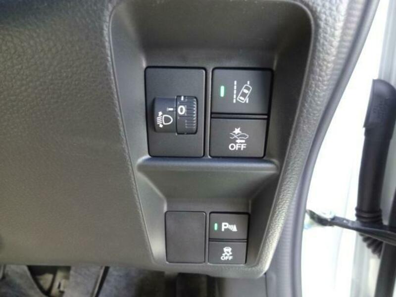 N-VAN