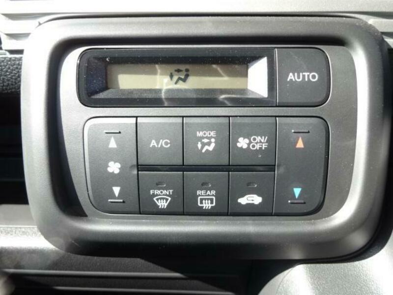 N-VAN
