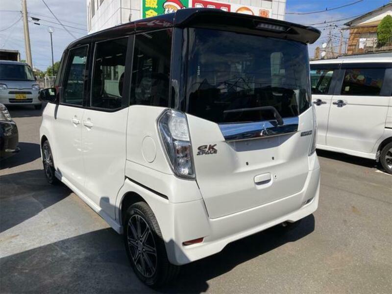 EK SPACE CUSTOM
