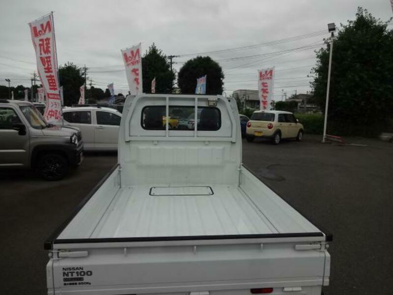 CLIPPER TRUCK
