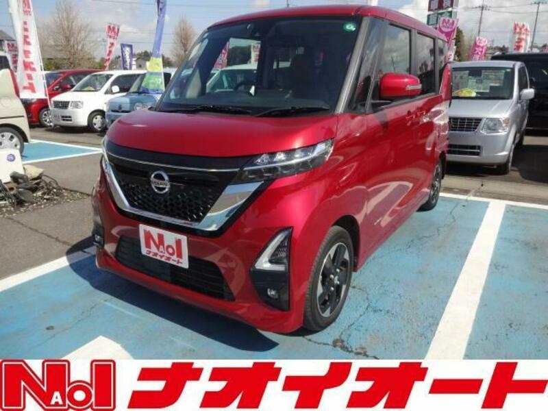 NISSAN ROOX