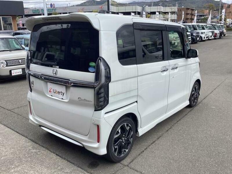 N BOX CUSTOM