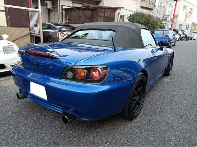 S2000