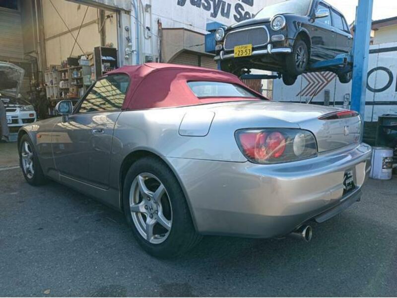 S2000