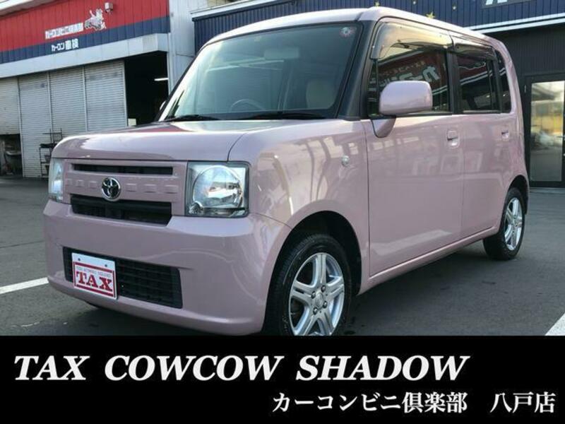 TOYOTA PIXIS SPACE