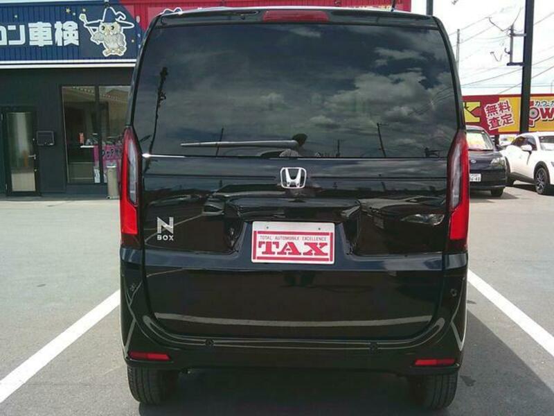 N BOX