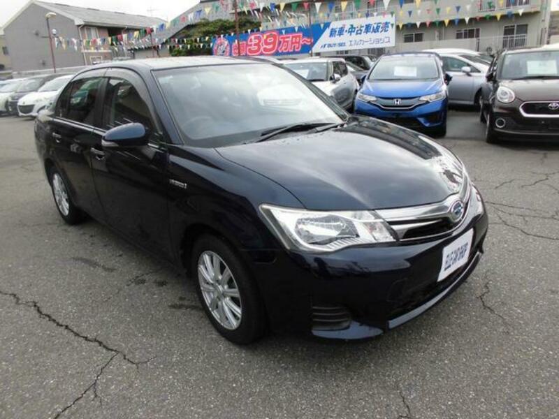 COROLLA AXIO
