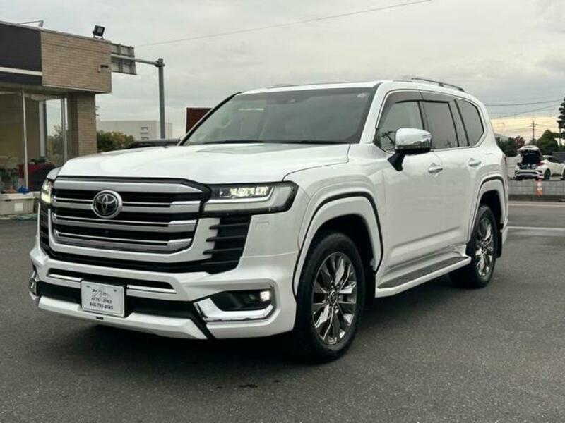 LAND CRUISER