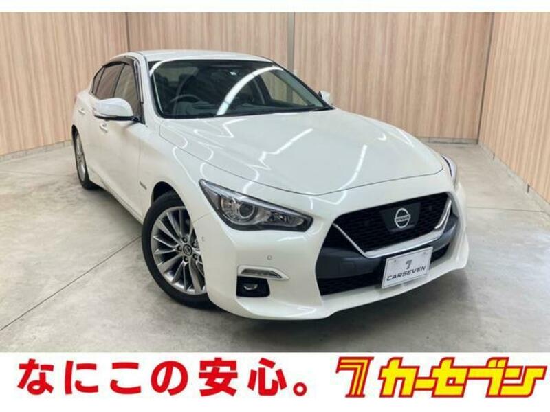 NISSAN SKYLINE
