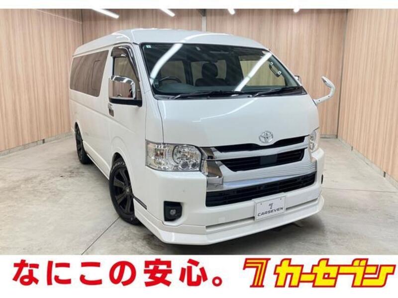 TOYOTA HIACE WAGON