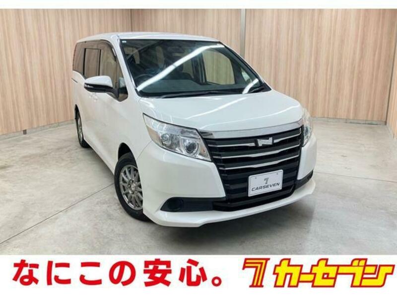 TOYOTA NOAH
