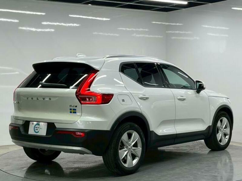 XC40