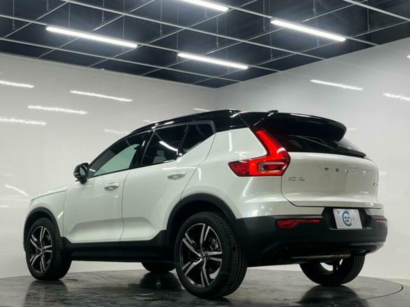 XC40