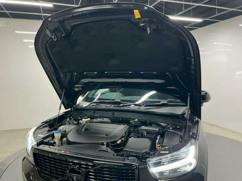 XC40