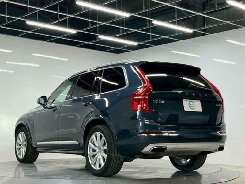 XC90