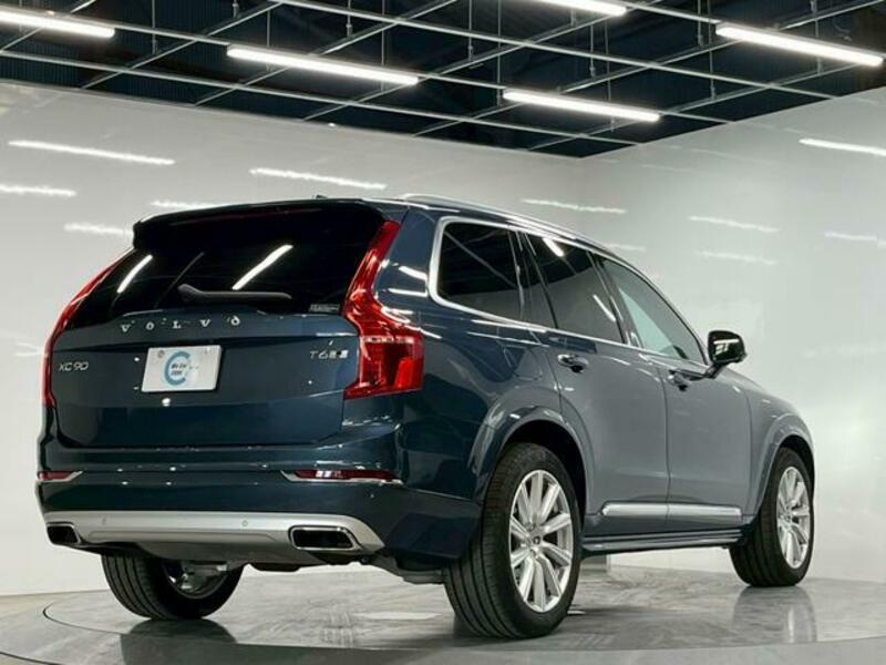 XC90