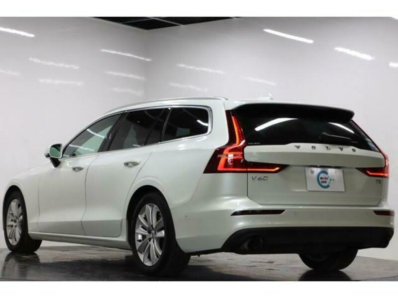 V60