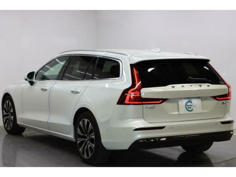 V60