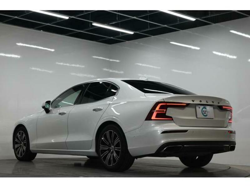 S60