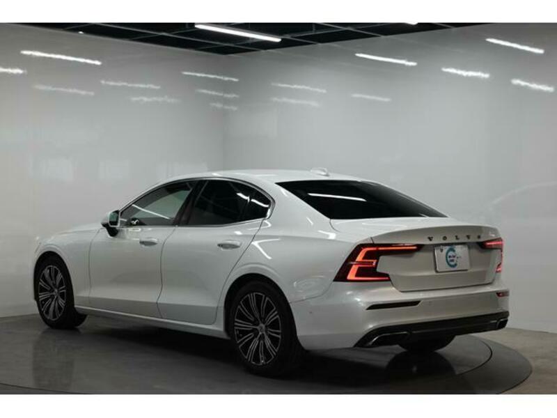 S60