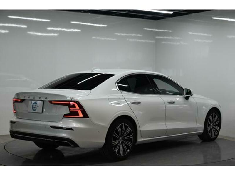 S60