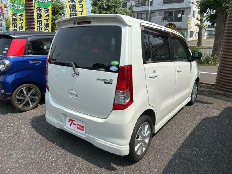 WAGON R